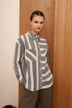 Рубашка в хлопковую полоску черно-хаки с карманами и разрезами по бокам ALL DAY