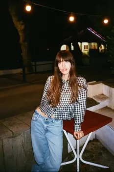 Рубашка в клетку с вышивкой рисунком ZARA, экрю/темно-синий