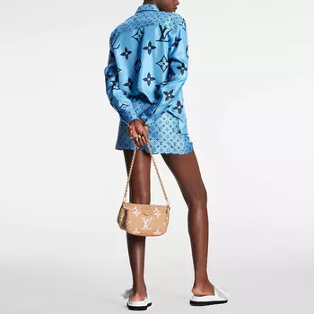 Рубашка женская Louis Vuitton, светло-синий