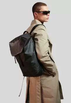 Рюкзак DUOSEAL FLAP Gaston Luga, черный