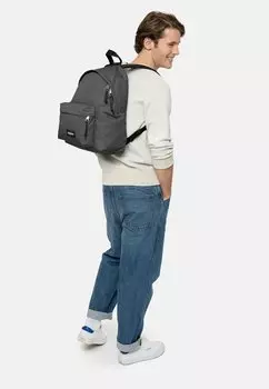 Рюкзак Eastpak, черный меланж
