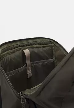 Рюкзак HOLE PACK 25L UNISEX Patagonia, зеленый