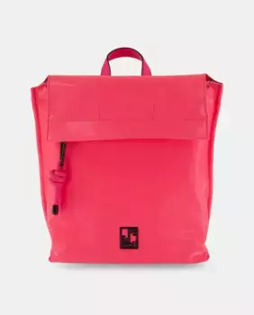 Рюкзак из очень приятного на ощупь материала, с клапаном и застежкой-молнией Регулируемая задняя ручка Сзади имеется внешний карман Pepe Moll, цвет Fucsia