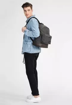 Рюкзак UINSEX Eastpak, черный меланж