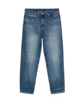 Рваные джинсы в классическом стиле. A.P.C., синий