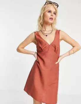 Ржавое льняное платье-комбинация мини с v-образным вырезом ASOS DESIGN