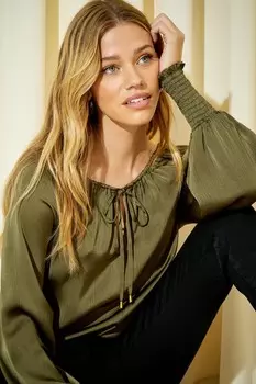 С длинными рукавами и завязками на шее Friends Like These, зеленый