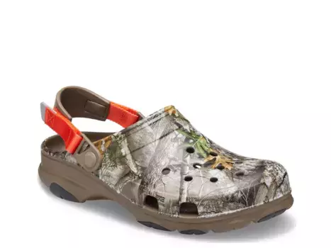 Сабо Classic All Terrain Clog Crocs, бежевый