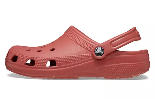 Сабо женские Crocs, цвет Rouge