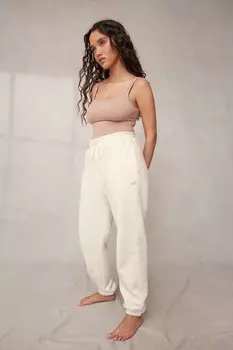 Самозакрепляющиеся джоггеры Next, экрю