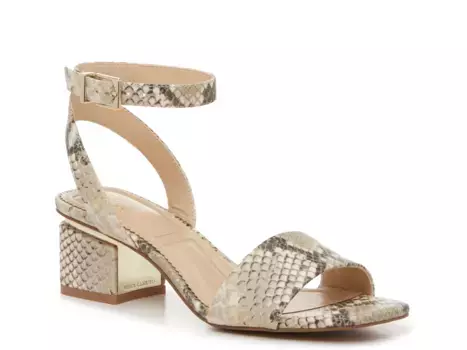 Сандалии Acaylee Sandal Vince Camuto, цвет taupe_blacksnakeprintsynthetic