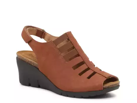 Сандалии Alana Wedge Sandal Comfortiva, коричневый