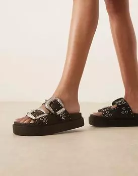 Сандалии ASOS DESIGN Wide Fit Forward в стиле вестерн с массивной пряжкой на стельке черного цвета