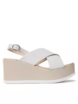 Сандалии Bata, серый