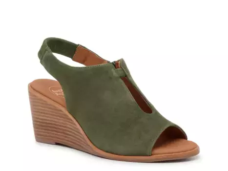 Сандалии Belinda Wedge Andre Assous, Green Suede