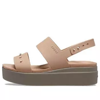 Сандалии brooklyn studded low wedge 'cork mushroom' Crocs, мультиколор