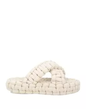 Сандалии Chlo, молочный