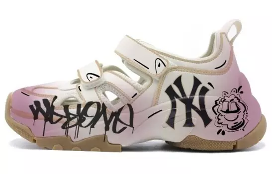 Сандалии Chunky Mask River Trekking Shoes женские розовые/бежевые/черные Mlb