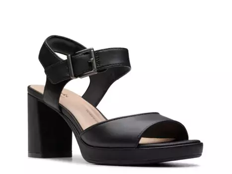 Сандалии Clarks AmbyrLyn Faye на платформе, черная кожа
