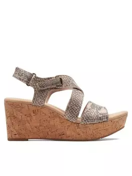 Сандалии Clarks, бежевый