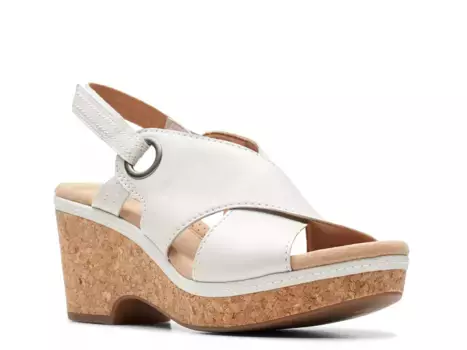 Сандалии Clarks Giselle Loop, белые