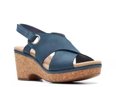 Сандалии Clarks Giselle Loop, светло-голубые