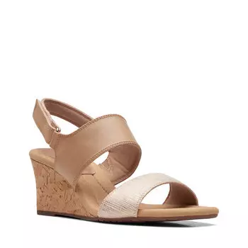 Сандалии Clarks KyarraFaye, бежевый