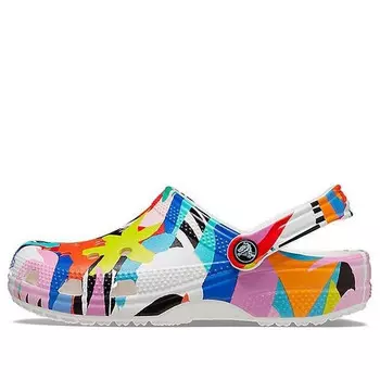 Сандалии classic beach sandals multi-color white Crocs, белый