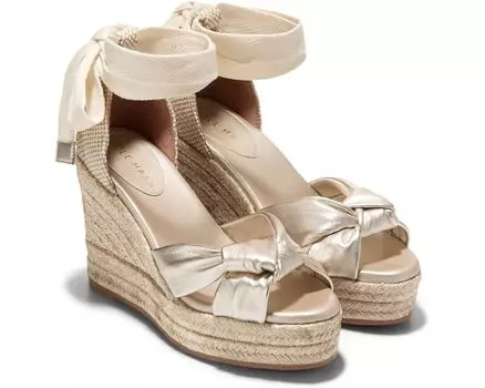 Сандалии Cole Haan Cloudfeel Hampton, цвет Soft Gold Leather/Natural Canvas