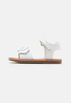 Сандалии Dyastar Kickers, цвет blanc