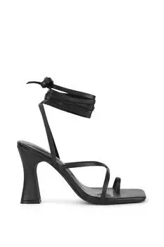 Сандалии Dylan на высоком каблуке с квадратным носком и шнуровкой на блочном каблуке XY London, черный
