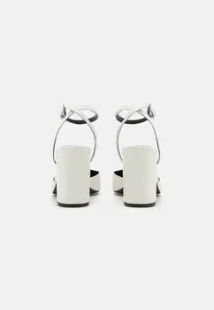 Сандалии Even&Odd, белый