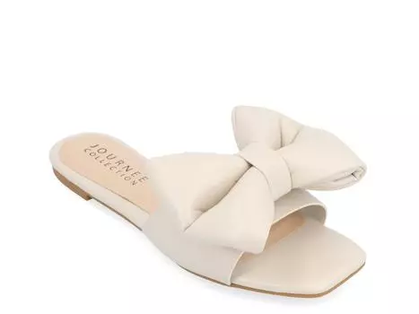 Сандалии Fayre из коллекции Journee Journee Collection, молочный