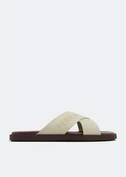 Сандалии Ferragamo Fenice, бежевый