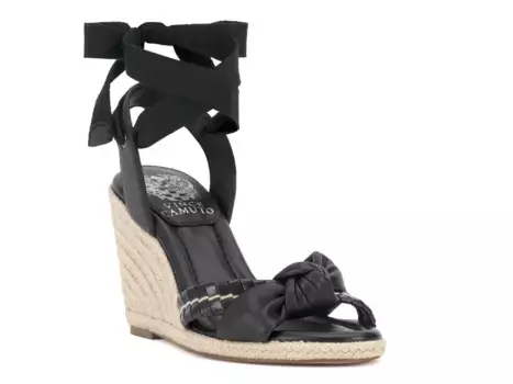 Сандалии Floriana Wedge Sandal Vince Camuto, черный