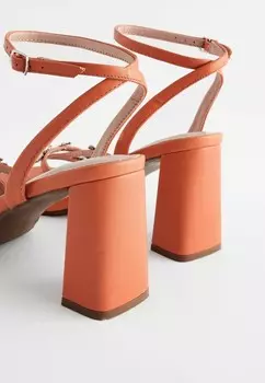 Сандалии FOREVER COMFORT® JEWEL FLOWERS BLOCK HEEL REGULAR FIT Next, оранжевый