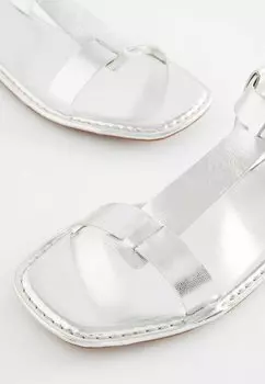 Сандалии Forever Comfort Regular Wide Fit Next, серый металлик
