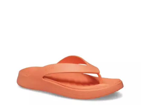 Сандалии Getaway Sandal Crocs, цвет coral