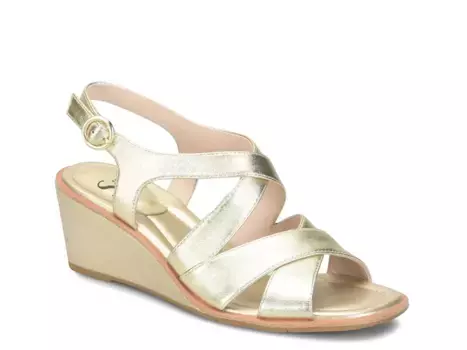 Сандалии Gigi Wedge Sofft, Platino Metallic Leather