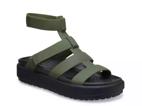 Сандалии-гладиаторы Crocs Brooklyn Luxe, цвет армейский зеленый/черный