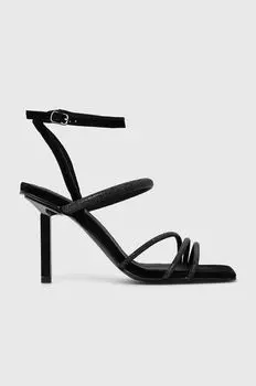 Сандалии Goe, черный