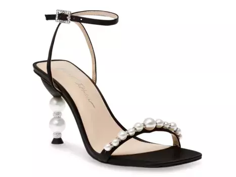 Сандалии Jacey Sandal Betsey Johnson, черный