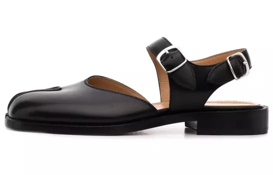 Сандалии кожаные Maison Margiela, черный