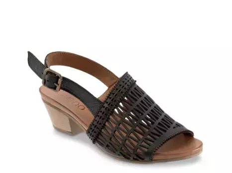 Сандалии Lia Sandal Bueno, черный