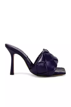 Сандалии Lido-мюли Bottega Veneta, цвет Unicorn