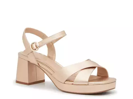 Сандалии Liliena Platform Sandal Kelly & Katie, розовый