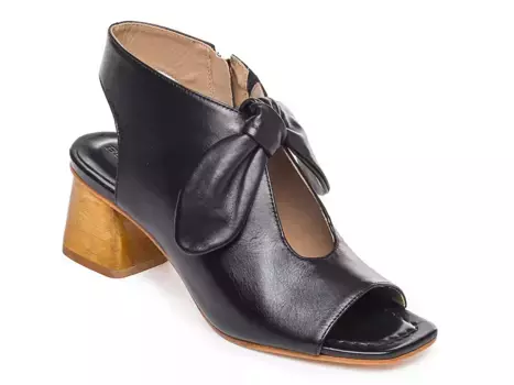 Сандалии Lizzie Bernardo, Black