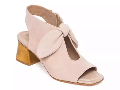Сандалии Lizzie Bernardo, Blush Suede