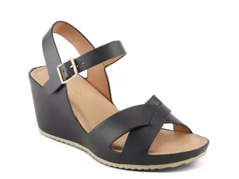 Сандалии Lyric Wedge Sandal Patrizia By Spring Step, черный