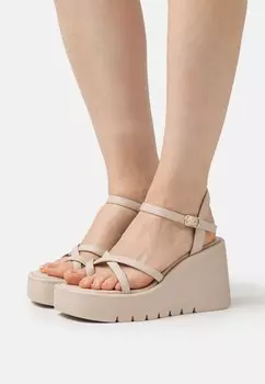 Сандалии Madden Girl, светло-серый